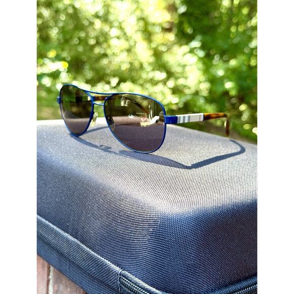 Burberry BE3080 Navy Blue Aviator Sunglasses Check Pattern Temples 59-14-135 main image 11